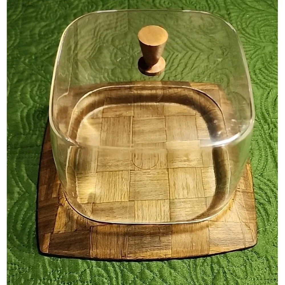 Vintage Weavewood Cheese‎ Tray With Clear Lucite Dome Lid MCM Kitchen Decor USA